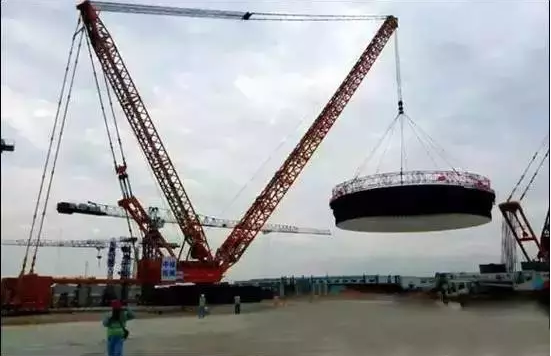 胜游官方网站吊车