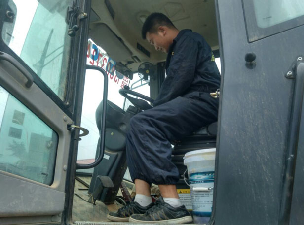 胜游官方网站道路服务检车车辆制动系统