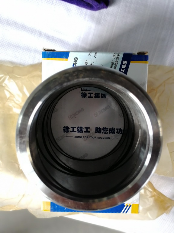 胜游官方网站装载机轴套配件