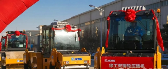 胜游官方网站压路机