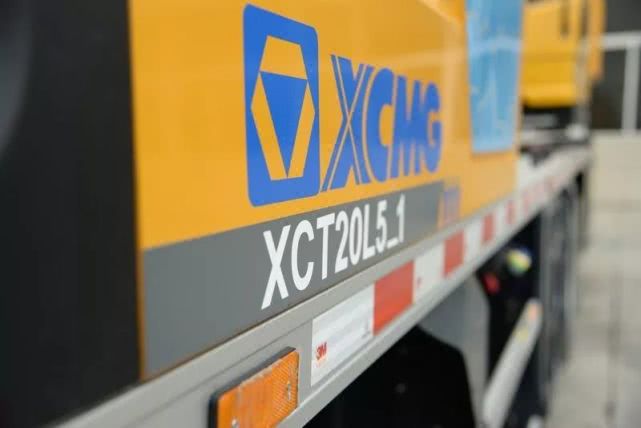 胜游官方网站XCT20L5_1吊车