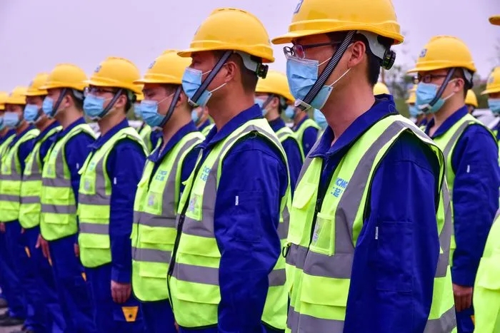 胜游官方网站起重机械事业部启动2020“金专服务·成功之路”免费维护日行动