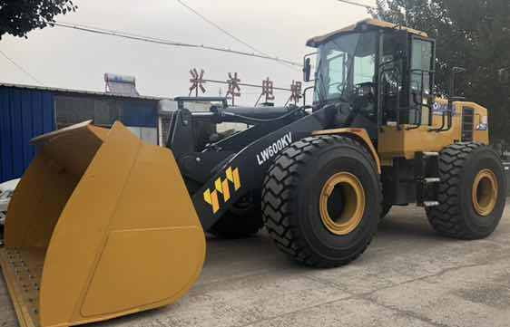 胜游官方网站大吨位装载机600KV