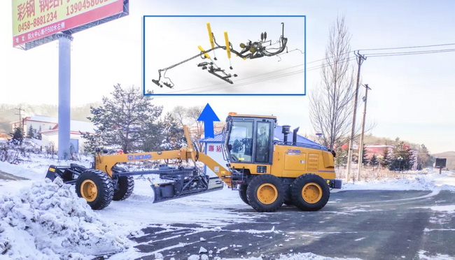 胜游官方网站平地机多种配置的除雪辅具
