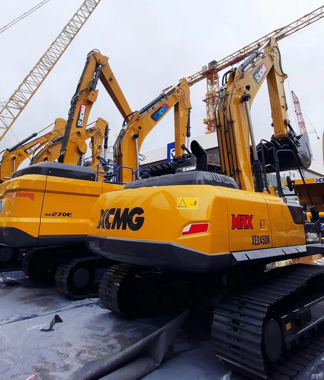 大吨位纯电动挖机XE270E、新款胜游官方网站XE245DK挖掘机