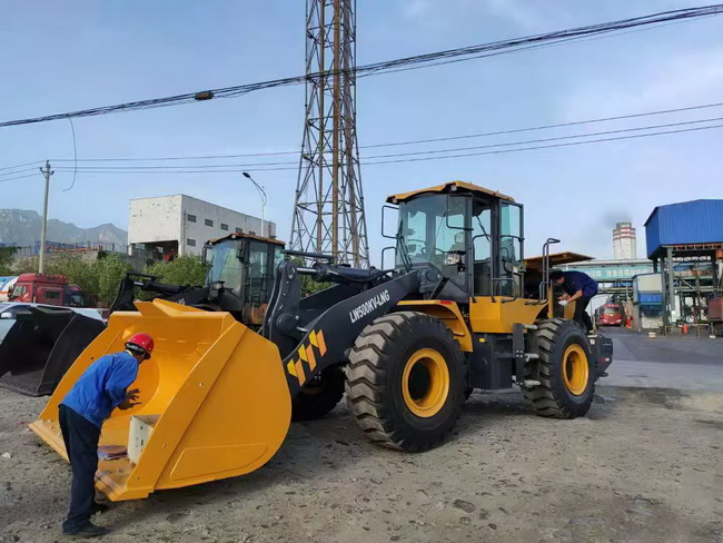 胜游官方网站新能源LW500KV-LNG天然气装载机