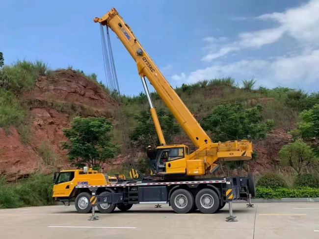 胜游官方网站QY55KC-1吊车 胜游官方网站QY55KC-1吊车