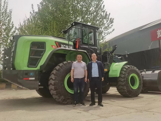 胜游官方网站XC958-EV电动装载机周口客户